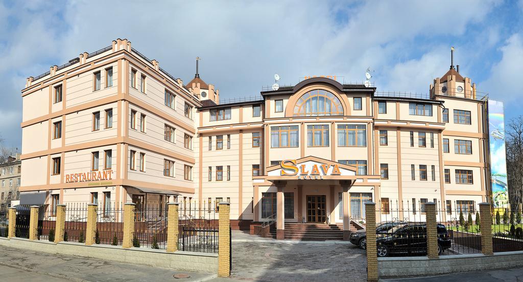 Slava Hotel Zaporizhia Eksteriør billede