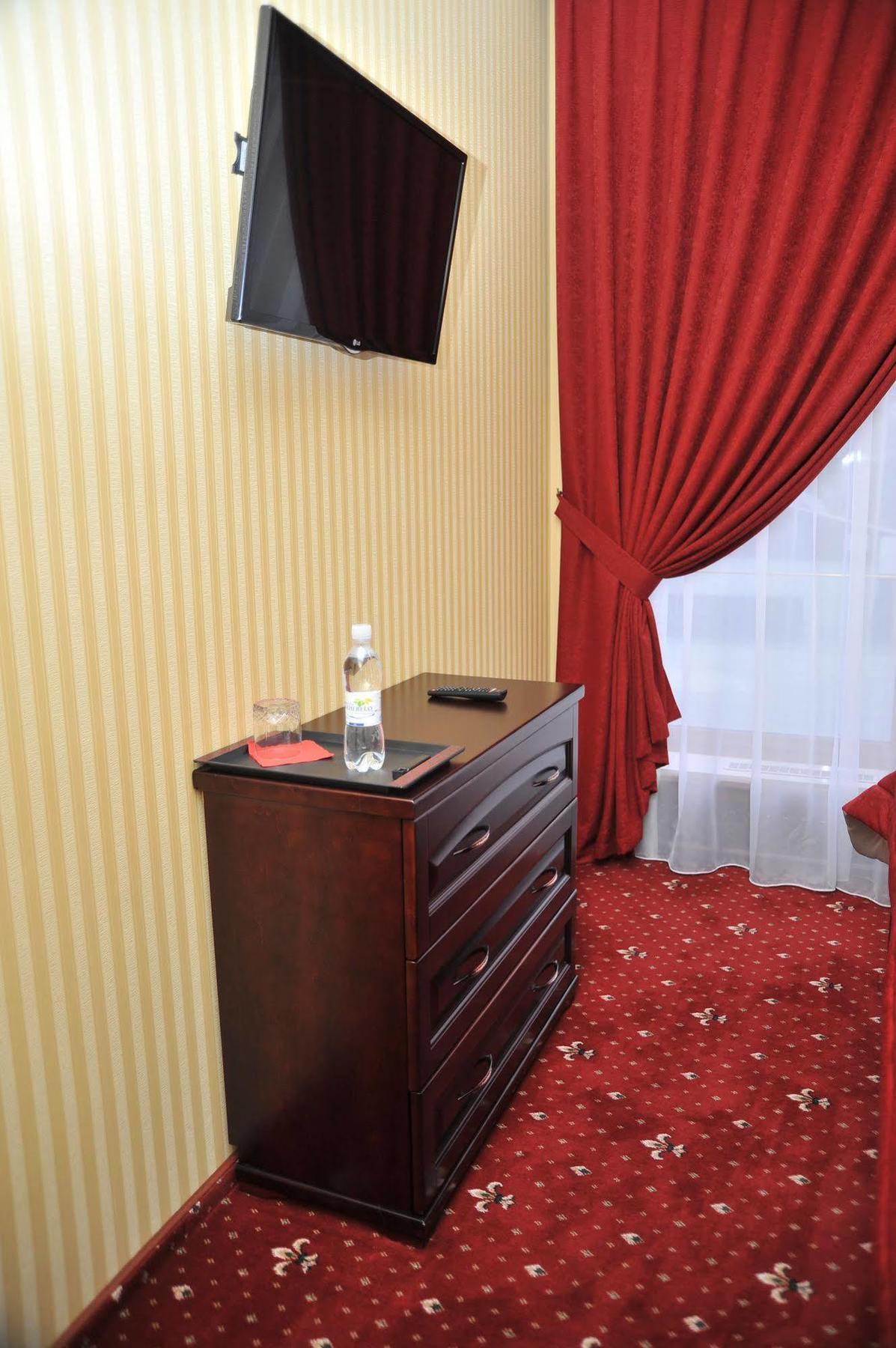 Slava Hotel Zaporizhia Eksteriør billede