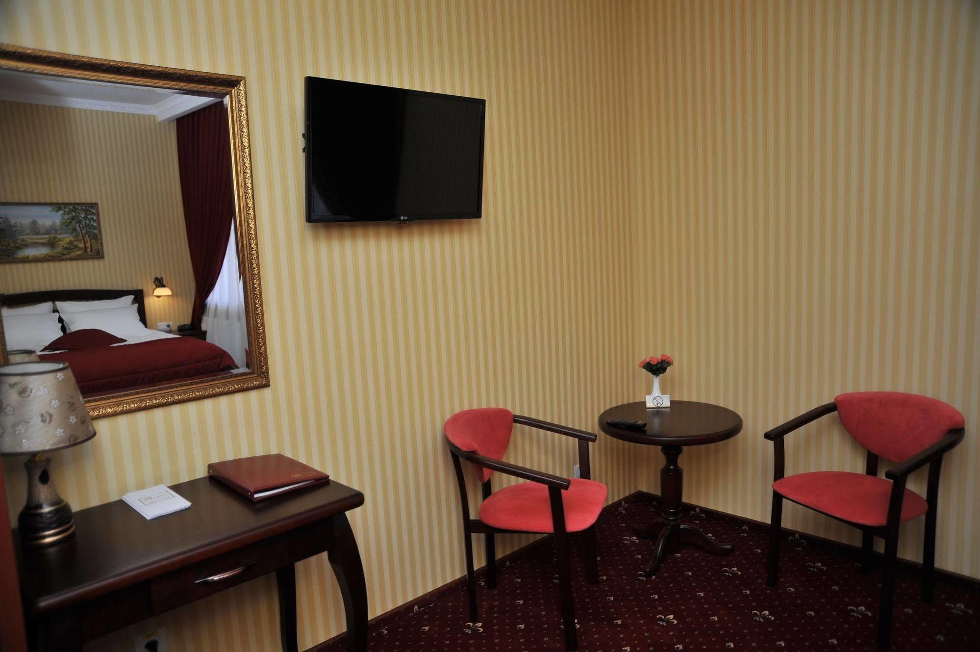 Slava Hotel Zaporizhia Eksteriør billede