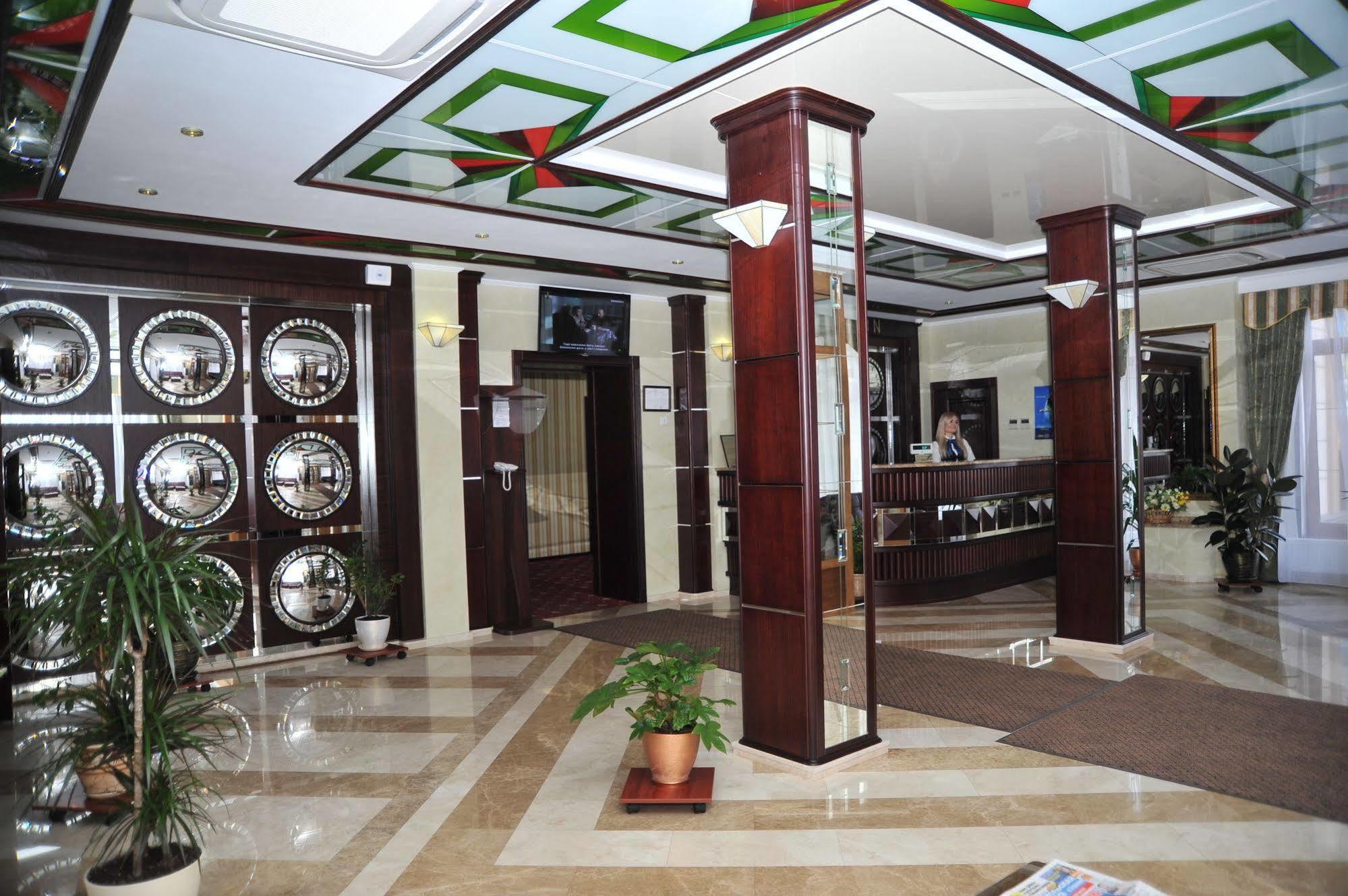 Slava Hotel Zaporizhia Eksteriør billede